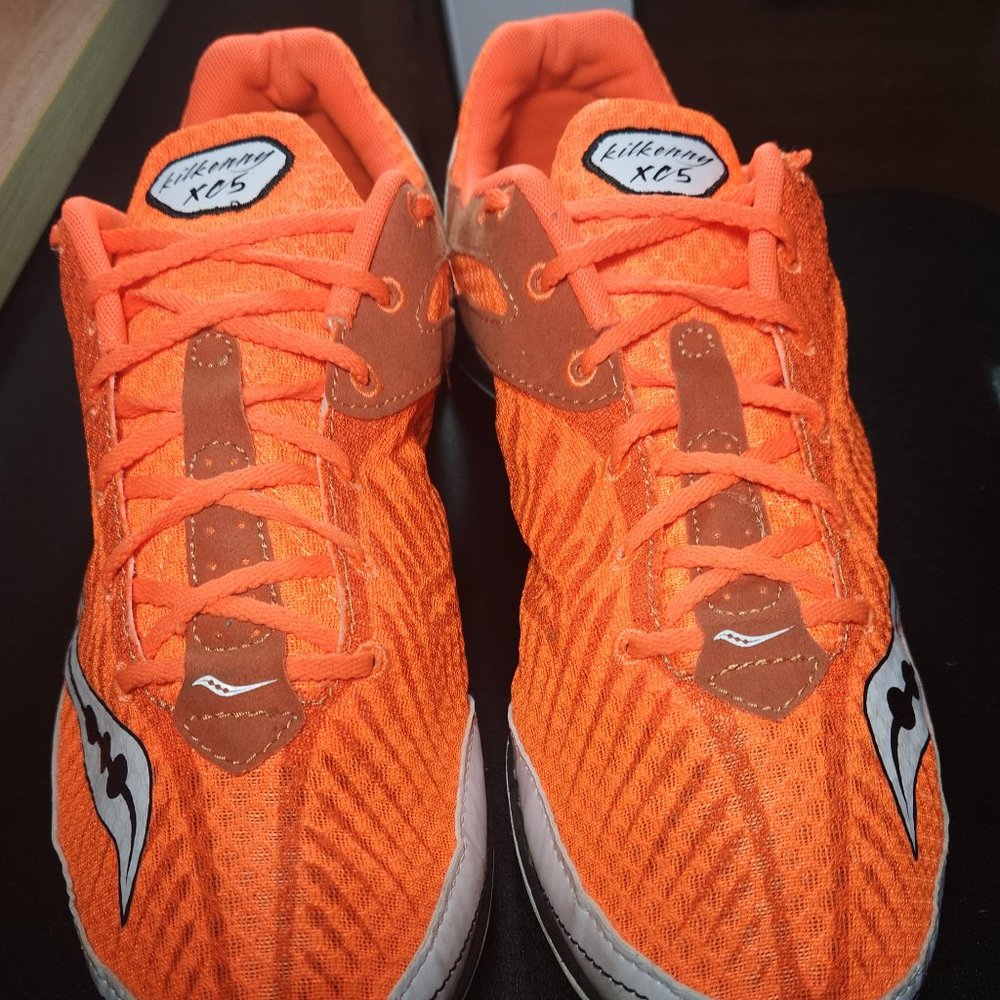 Cross country cleats with spikes